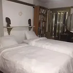 Illumination Bed&Breakfast
